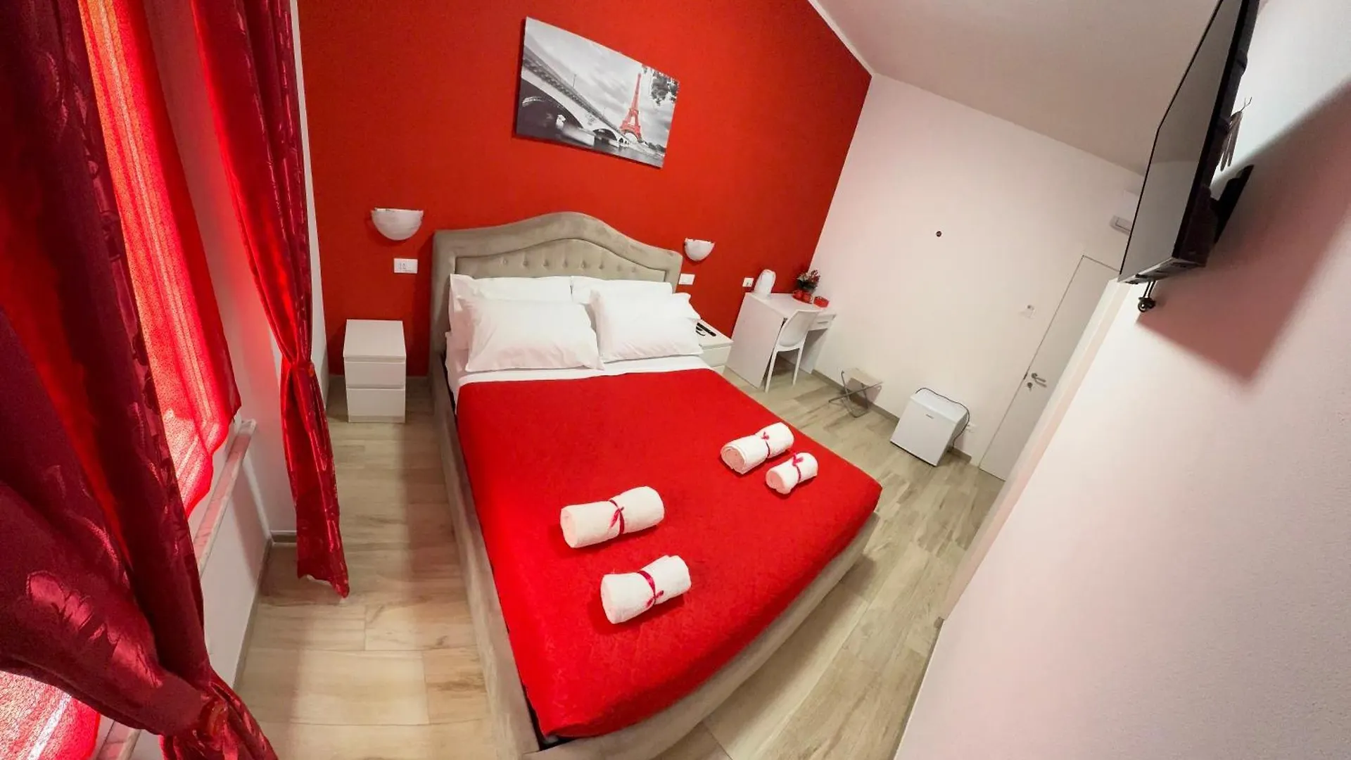Ali Baba Rooms ラ・スペツィア 0*,  イタリア